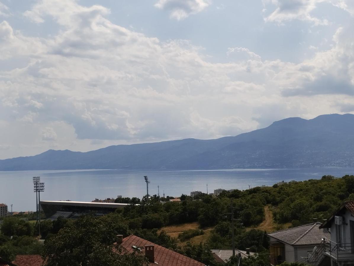 Apartman Magnolija Rijeka Exterior photo